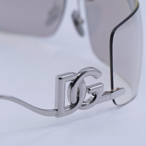 Dolce & Gabbana DG2319 05/6G Sunglasses Silver Rectangle Frame, Mirror Lenses main image 5